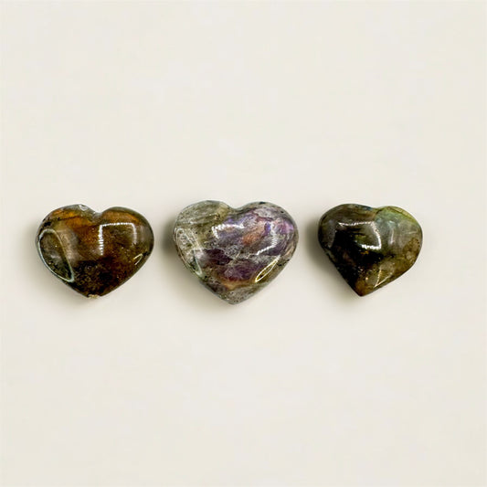 Labradorite heart - (3cm)