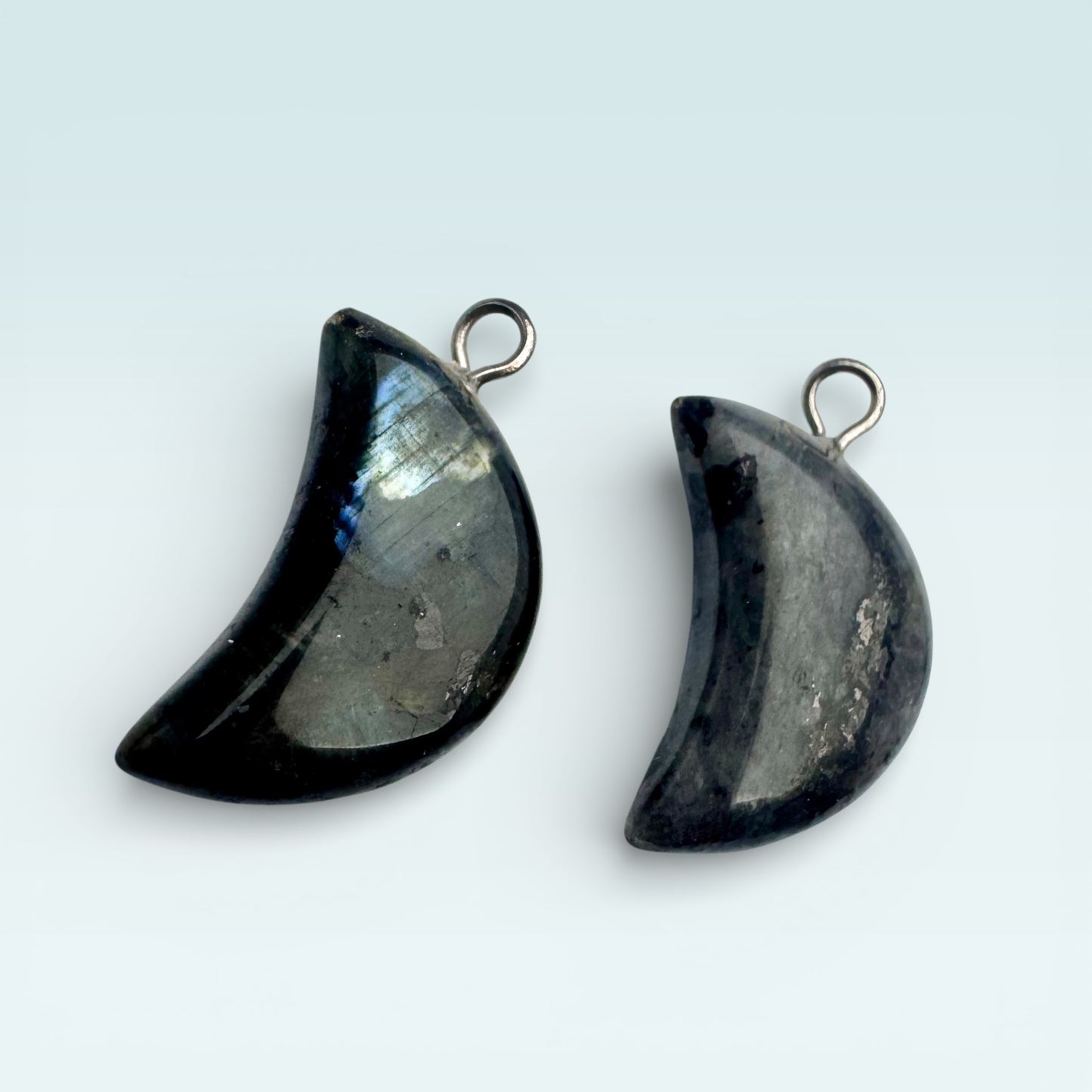 Labradorite Moon Pendant (2cm)