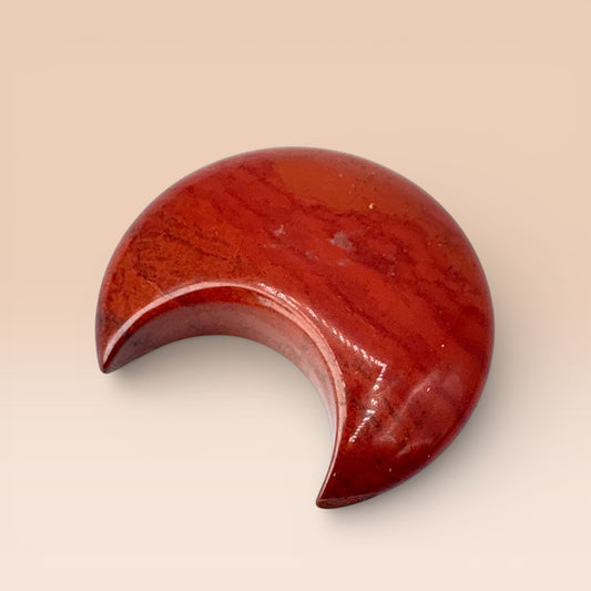 Red Jasper Moon (3.5cm)